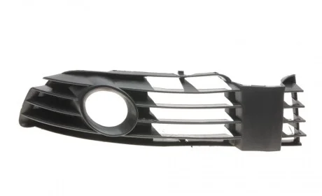 Вставка бампера (без противотуманки) VW Passat 00-05 (L) DPA 88530608602