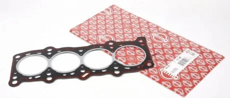 Прокладка головки блоку FIAT 1.0/1.1 176B2/187A1 1.65MM (вир-во Elring) ELRING 144.470