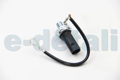 Датчик тиску оливи (1,4bar/1 конт./чорний) VW GOLF V/PASSAT 2.0 FSI 03-13 FACET 7.0159