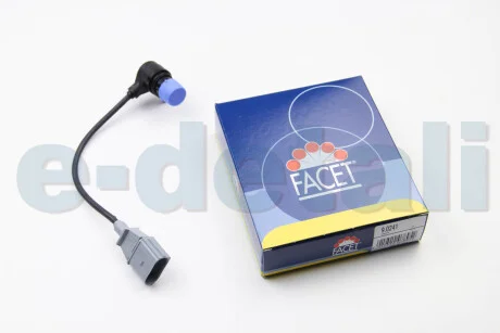 Датчик оборотов коленвала VAG Leon/Octavia/Caddy 1.4-2.0TFSI (96-) Facet FACET 9.0241