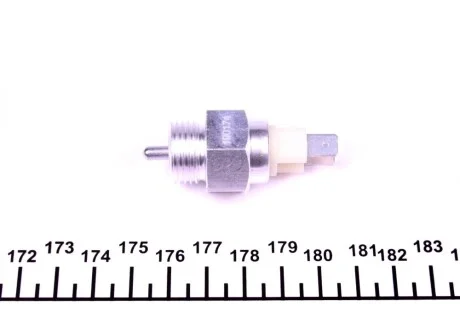 Датчик включения заднего хода VW Passat/Jetta/Audi 80/100 72-90 (M18x1.5) FEBI BILSTEIN 18652