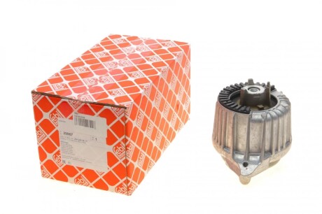 Подушка двигателя (передняя) (L) MB C-class (W204)/E-class (W212) 07- (OM642) FEBI BILSTEIN 29967