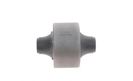 Сайлентблок рычага (переднего) Hyundai Trajet 01-08 FEBI BILSTEIN 41413