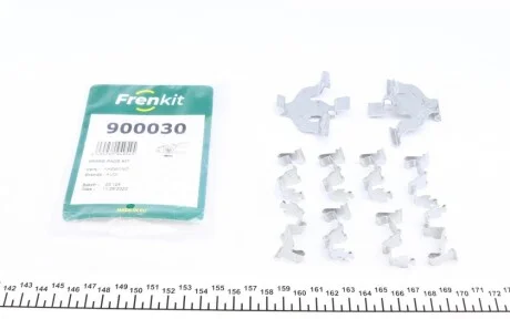 Монтажний к-кт гальмівних колодок пер. Q3/Q5/Q7/Q8/Touareg 15-(Akebono) FRENKIT 900030