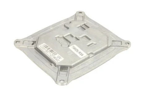 Регулювання фари Giant 3381IV202L001