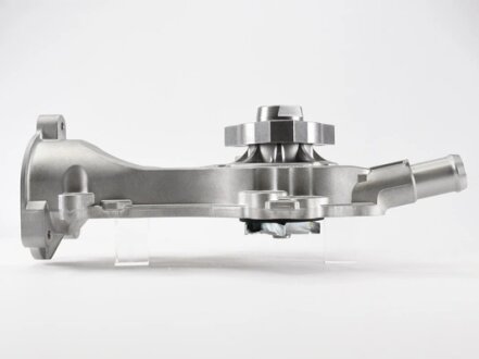 Насос водяний Chevrolet Aveo T300 1.2/1.4/ Cruze 1.4/ Opel Astra H/J 1.4/ Suzuki Wagon R/R+ 1.0/1.2 GMB GWG111A