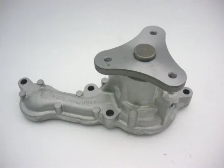 Насос водяной Honda City 1.3/1.5 04-08/ Civic 1.4 05-11/ Jazz 1.2/1.4/1.5 02-15 GMB GWHO47A