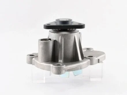 Насос водяний Hyundai Sonata NF/YF/ ix35/Elantra/Tucson/Santa Fe/Matrix/Trajet/ Kia Carens/Cerato/Magentis/Sportage GMB GWHY125A