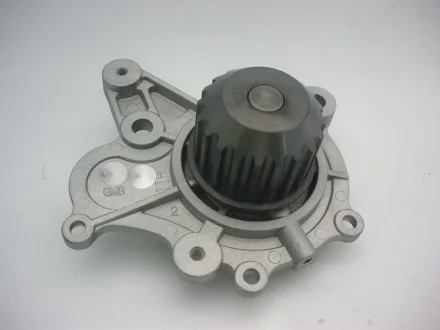 Насос водяной HYUNDAI ACCENT, SANTAFE, SONATA, TUCSON (пр-во) GMB GWHY-20A