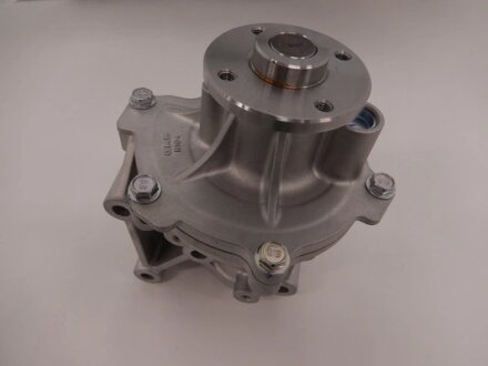 Насос водяний з патрубком Mitsubishi ASX 1.8 DI-D 10-/ Lancer 2.2D 10-/ L200 2.2 DI-D 19-/ Outlander 2.2 DI-D 06-/13- GMB GWM104AH