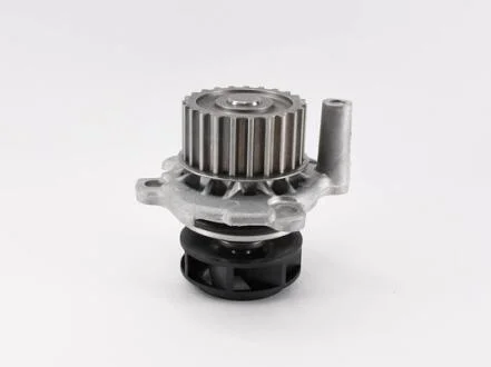 Насос водяной Audi A3 2.0 04-13/ A4 2.0 04-09/ VW Golf 2.0 04-09/ Passat 2.0 05- GMB GWVW-17A