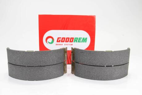 Тормозные колодки зад. L200/Strakar/L400/Space Gear 94-07 GOODREM RM1334