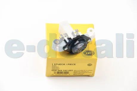 Реле-регулятор напруги HELLA 5DR004242051