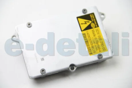 Блок разжигания ксенона A6/BMW 5(E60) /5(E61) / X5(E53) /FOCUS 98- HELLA 5DV008290-004