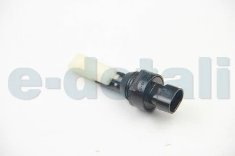Датчик уровня воды ASTRA/OMEGA/VECTRA88- HELLA 6PR005345-031