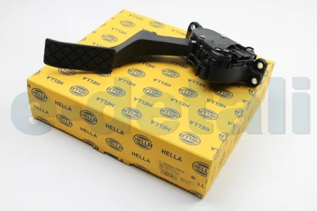 Педаль газу T5 1.9D/2.0D/2.5D 03-15 HELLA 6PV008495711