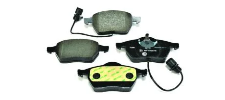 Тормозные колодки дисковые комплект; передняя. HELLA 8DB355007461