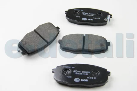Тормозные колодки пер. Hyundia i30/KIA C'eed 02- HELLA 8DB355010-611