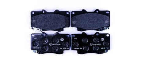 Гальмівні колодки пер. Hilux 01- HELLA 8DB355013-481