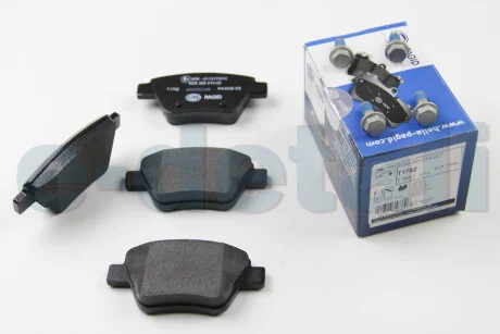 Тормозные колодки дисковые комплект; задн. HELLA 8DB355014021