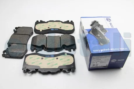 Тормозные колодки дисковые комплект; передняя. HELLA 8DB355016151