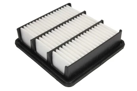 Фильтр воздушный Hyundai Elantra/i30/Kia Cee'd 1.4-2.0D 05-12 HENGST FILTER E1038L