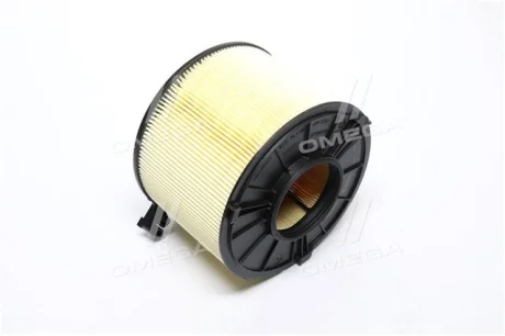 Фільтр повітряний AUDI A4, A5 2.0-4.0 TFSI 15- (вир-во HENGST) HENGST FILTER E1454L
