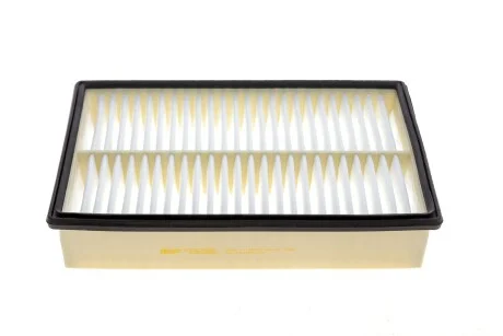 Фильтр воздушный Mazda 3/5 1.8-2.3 03- HENGST FILTER E658L