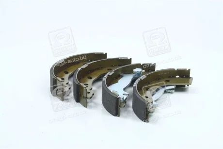 Колодка гальм. барабан. HYUNDAI GETZ 1.1, 1.4, 1.6, 1.5CRDI задн. (вир-во SANGSIN) Hi-Q (SANGSIN) SA132