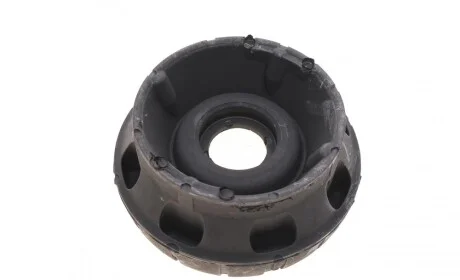 Опора стійки амортизатора Opel Vivaro/Renault Trafic/Nissan Primastar (01-) Hutchinson HUTCHINSON 598B18