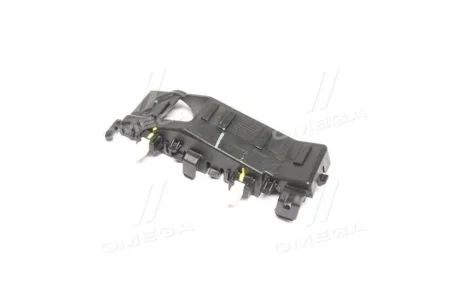 Кронштейн бампера LH Hyundai/Kia/Mobis 86513D7000