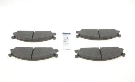 Колодки гальмівні (передні) Nissan Pathfinder 86-95/NP300 08-/Pick Up 92-98/Terrano 87-02 ICER 140884
