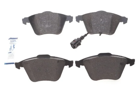 Колодки тормозные (передние) Audi A3/TT/Skoda SuperB/VW Passat B6/B7/Golf IV-VI 02-15 (+датчик) ICER 181653