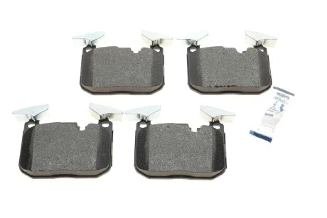 Колодки тормозные (передние) BMW 1 (F20/F21)/2 (F22/F23/F87/F44-F46)/3 (F30/F31/F34/F80)/4 (F36) 11- ICER 182093