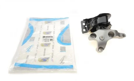 Подушка двигуна (верхня) Dacia Duster 1.5dCi 10- IMPERGOM 34609