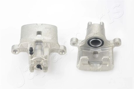 Суппорт задн. прав. (AKEBONO) MITSUBISH Pajero -07 JAPANPARTS CAL154RJM