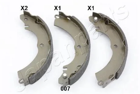 Щоки гальмівні LANCER 03- JAPANPARTS GF-007AF
