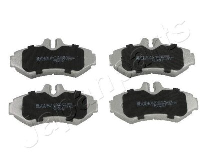 DB колодки гальмівні задні SPRINTER 95- JAPANPARTS PP-0513AF