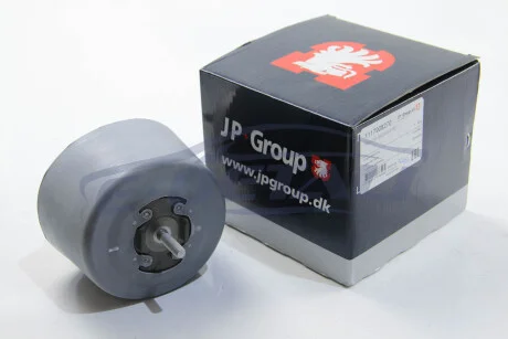 Подушка двигателя Audi A4 2.4-3.2 00-08 Лив. JP GROUP 1117908270