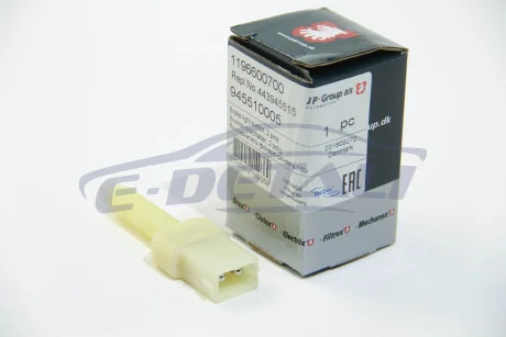 Датчик стоп-сигнала Passat 96-00/Audi 100/A4/A6 83-05 JP GROUP 1196600700