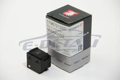 Кнопка стеклоподъемника Golf IV/Passat B5 перед. Пр. JP GROUP 1196701300