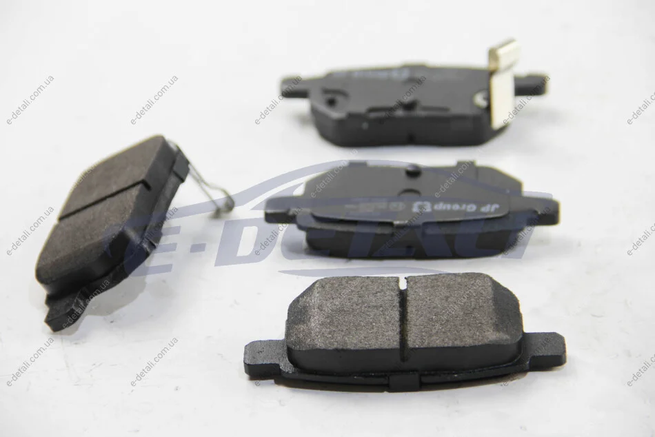 Тормозные колодки зад. Toyota Corolla/Yaris 05- JP GROUP 4863700910 (фото 1)
