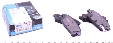 Комплект тормозных колодок PARTS KAVO KBP-1013 (фото 1)