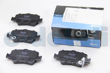 Колодки гальмівні (задні) Toyota Auris 06-/Corolla 1.3-2.0D 12- (Bosch) KAVO KBP-9104