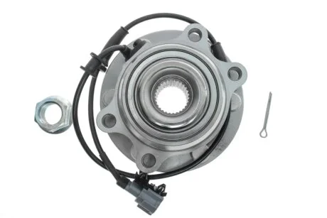 Підшипник маточини (передньої) Nissan NP300 Navara/Parthfinder 2.5 dCi 05- KAVO WBK-6512