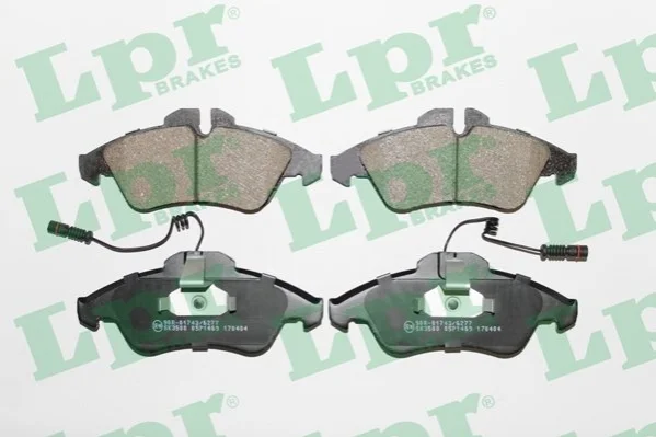 Комплект тормозных колодок из 4 шт. дисков LPR 05P1469 (фото 1)