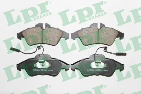 Комплект тормозных колодок из 4 шт. дисков LPR 05P1469