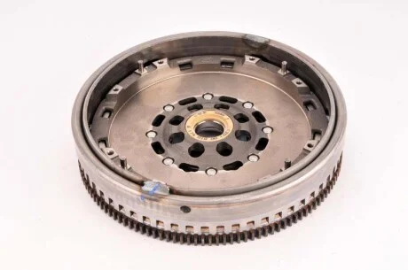 Демпфер сцепления MB A-class (W168) 1.7D 98-05 LuK 415010710