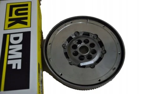 Демпфер сцепления MB Sprinter 901-904, 2.2CDI, 00-06, OM611 LuK 415023910