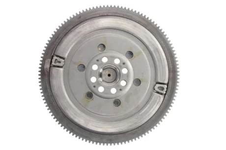 Маховик LuK 415 0386 10